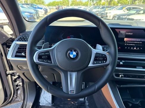 Used 2026 BMW X5 sDrive40i w/ M Sport Package RWD image 24