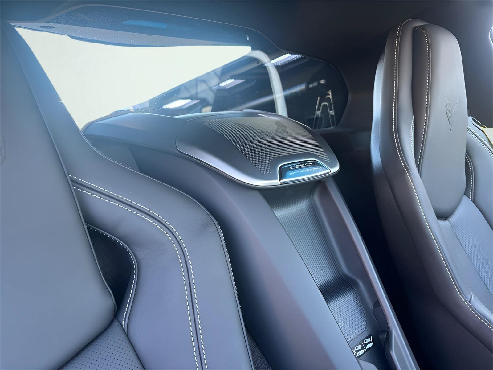 New 2026 Chevrolet Corvette Stingray Preferred Cpe w/ Z51 Performance Package RWD image 19