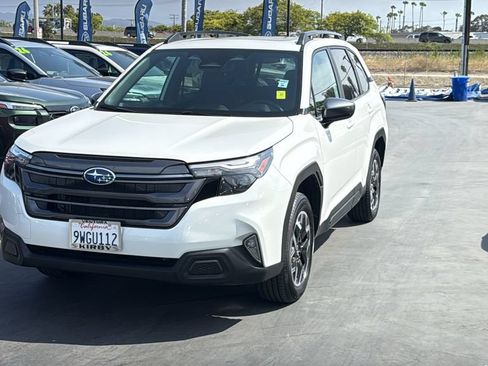Certified 2026 Subaru Forester Premium AWD/4WD image 3