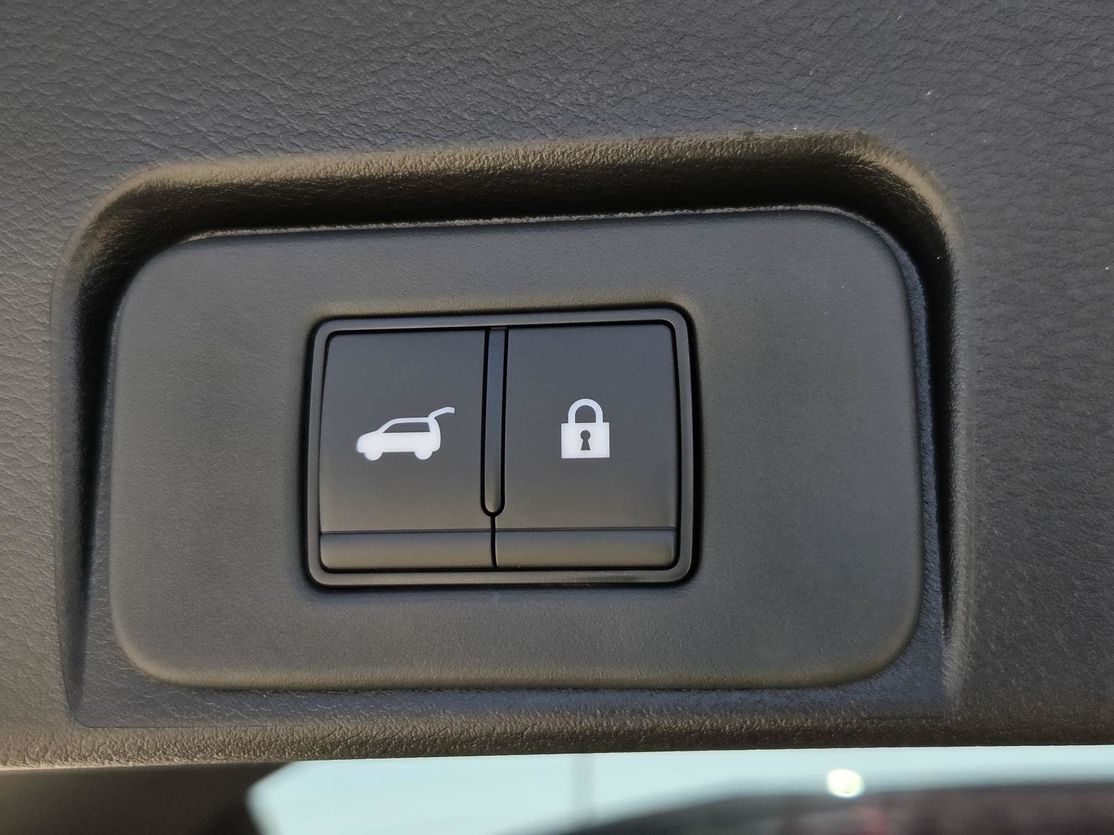 New 2026 Nissan Rogue Dark Armor FWD image 14