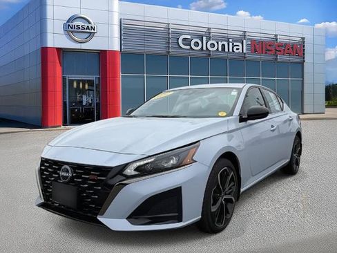 Certified 2025 Nissan Altima 2.5 SR AWD/4WD image 1