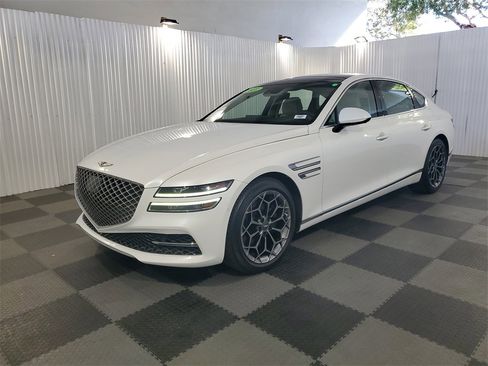 Used 2021 Genesis G80 2.5T w/ Prestige Package image 3