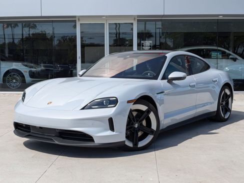 New 2025 Porsche Taycan 4S image 1