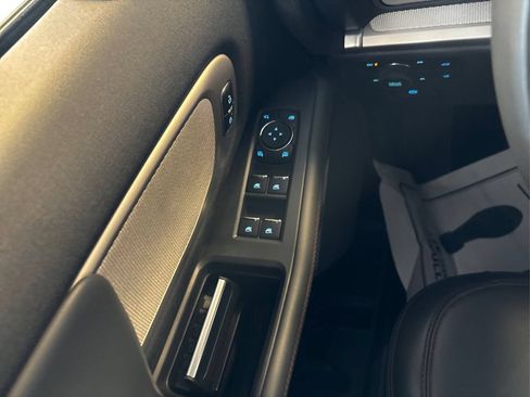 Certified 2025 Ford Expedition Active AWD/4WD image 37