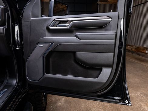 Used 2024 Chevrolet Silverado 2500 LTZ w/ LTZ Plus Package AWD/4WD image 38