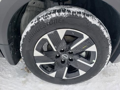 Used 2026 Nissan Kicks SV w/ SV Premium Package image 47