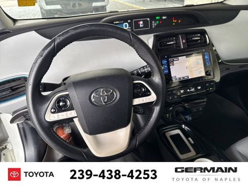 Used 2018 Toyota Prius Three image 14
