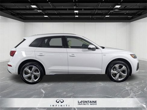 Used 2024 Audi Q5 2.0T Prestige image 6