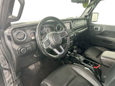 Used 2021 Jeep Wrangler Unlimited Sahara w/ LED Lighting Group image 19