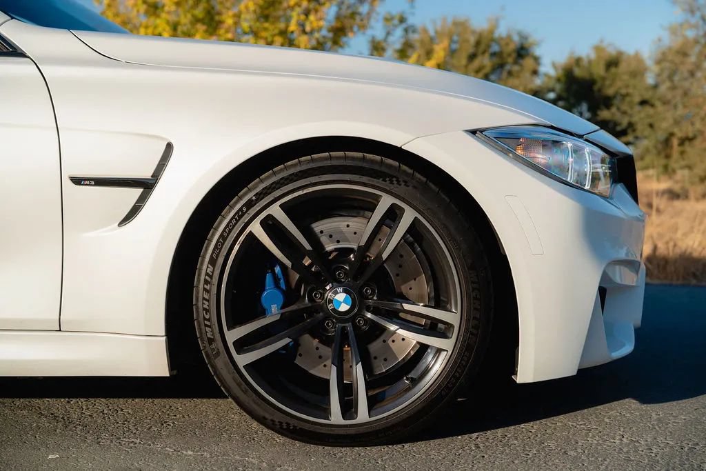 Used 2016 BMW M3 RWD image 43