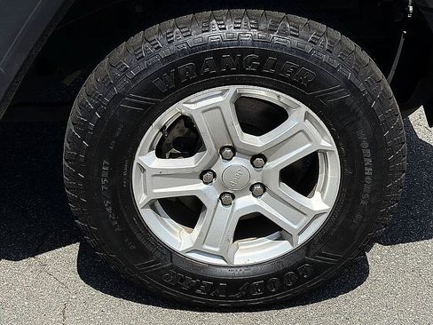 Used 2021 Jeep Wrangler Unlimited Sport w/ Cold Weather Group AWD/4WD image 6