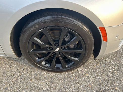 Used 2017 Cadillac XTS Luxury image 22