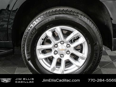 Used 2025 Chevrolet Tahoe LT image 39