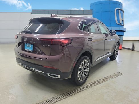 Used 2024 Buick Envision Preferred AWD/4WD image 5