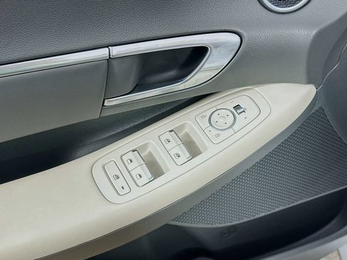 Used 2023 Hyundai Sonata SEL w/ Cargo Package FWD image 22