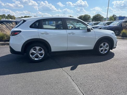 Used 2023 Honda HR-V LX image 25