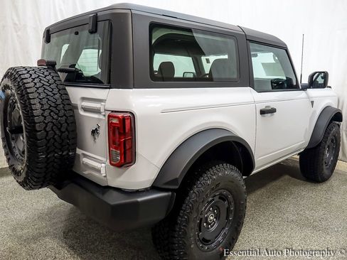 Used 2025 Ford Bronco 2-Door w/ Sasquatch Package image 9