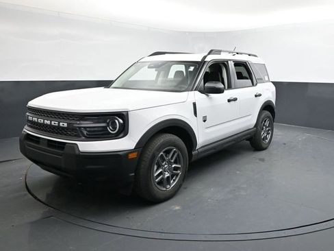 Certified 2025 Ford Bronco Sport Big Bend AWD/4WD image 3