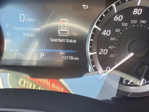 Used 2023 Toyota Highlander XLE AWD/4WD image 26