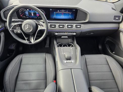 Certified 2025 Mercedes-Benz GLE 580 4MATIC image 17