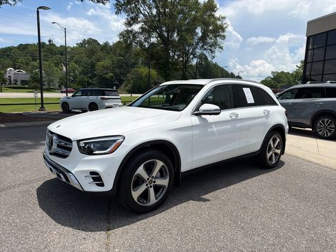 Used 2020 Mercedes-Benz GLC 300 image 9