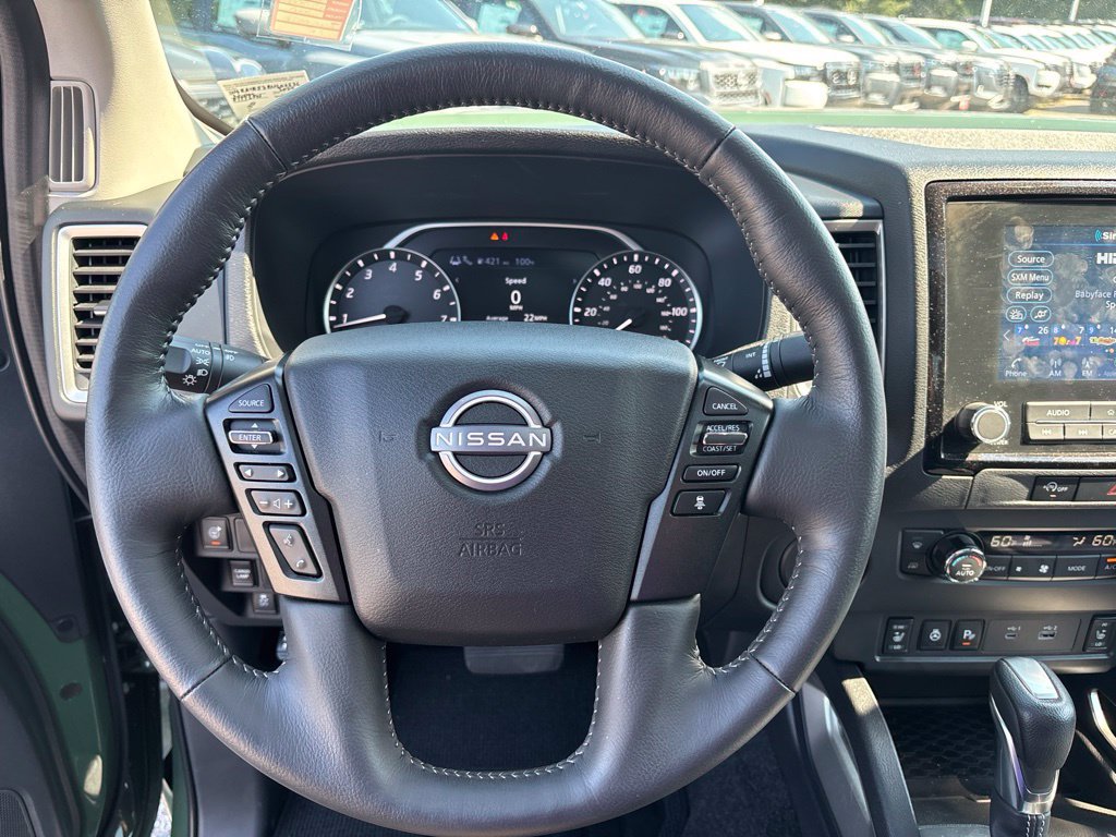 Used 2024 Nissan Frontier SL w/ Technology Package RWD image 9
