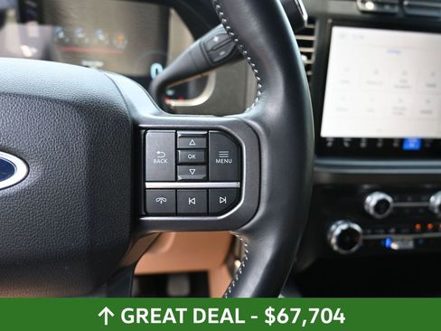 Used 2024 Ford F350 Lariat w/ Snow Plow Prep Package image 20