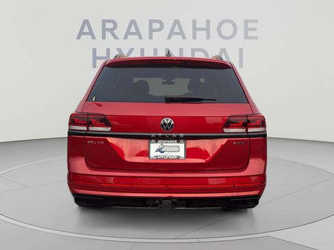 Used 2023 Volkswagen Atlas SEL R-Line AWD/4WD image 4