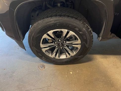 Used 2022 Chevrolet Colorado Z71 RWD image 29
