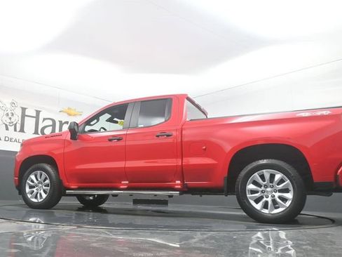 Used 2021 Chevrolet Silverado 1500 Custom w/ LPO, Dark Essentials Package image 51