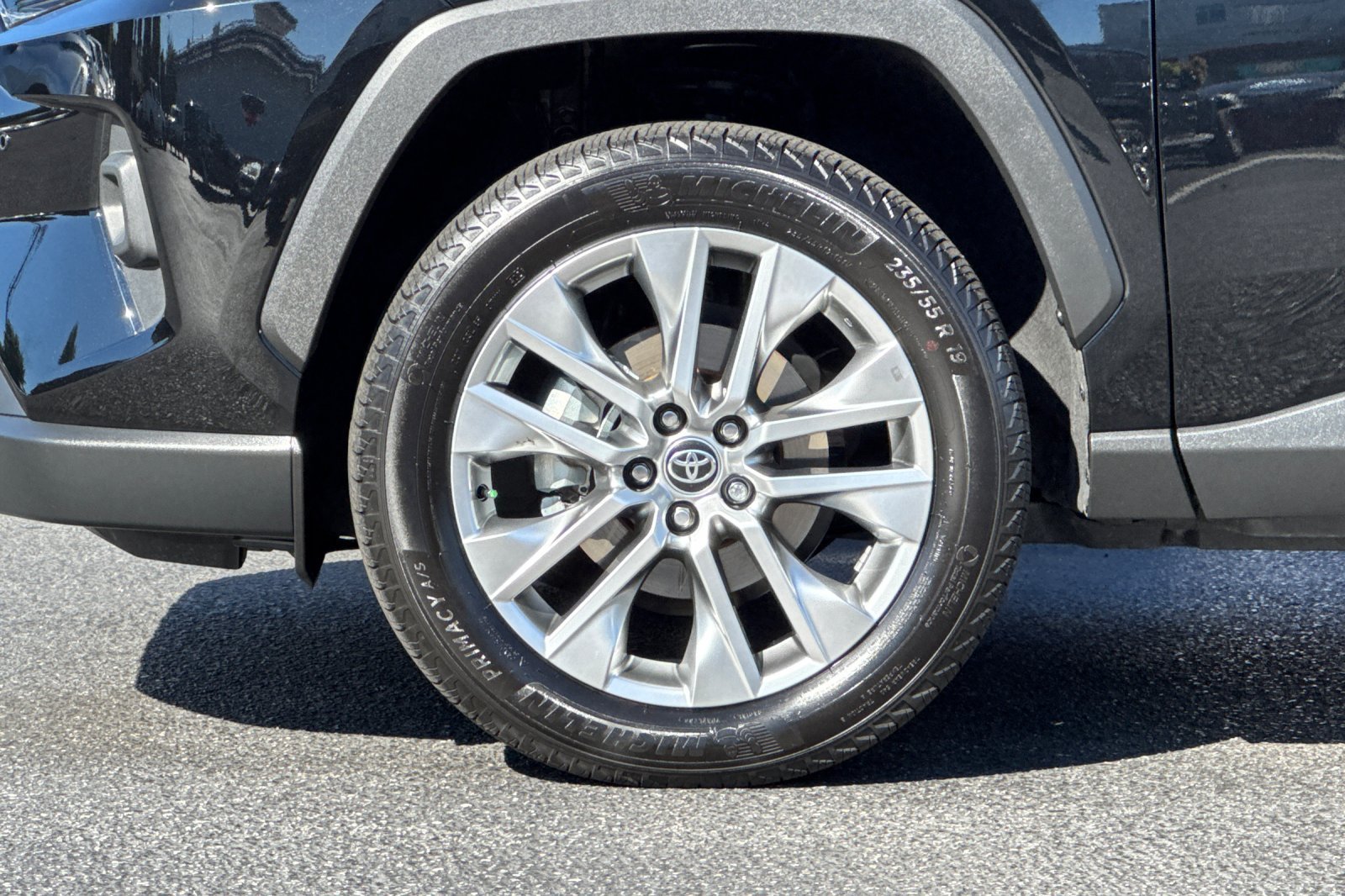 Certified 2025 Toyota RAV4 Limited w/ Advanced Technology Package AWD/4WD image 13