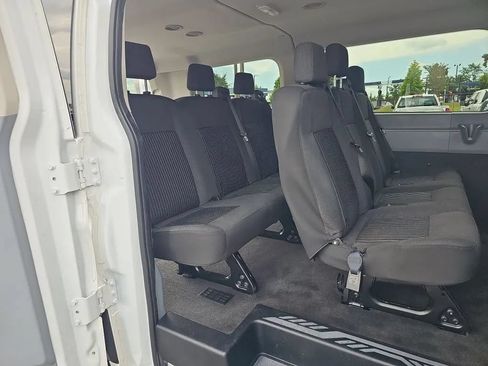 Used 2018 Ford Transit 150 XL RWD image 13