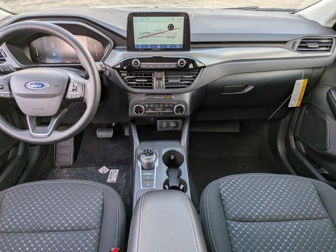 New 2026 Ford Escape Active FWD image 18
