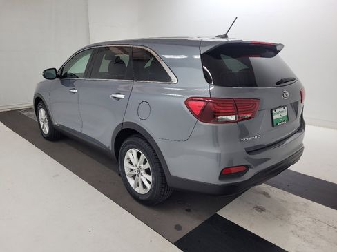 Used 2020 Kia Sorento AWD V6 image 5