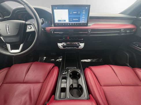 Certified 2024 Lincoln Corsair Reserve w/ Equipment Group 202A image 11