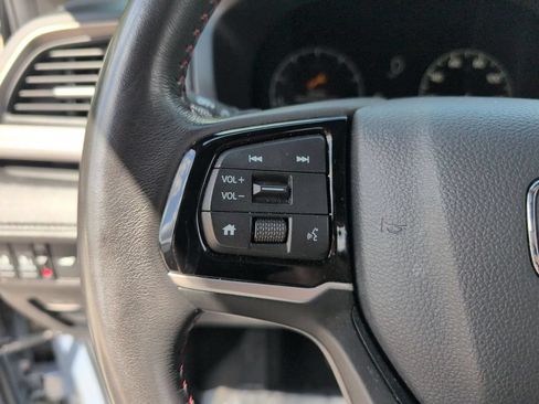 Used 2025 Honda Odyssey Sport-L image 20