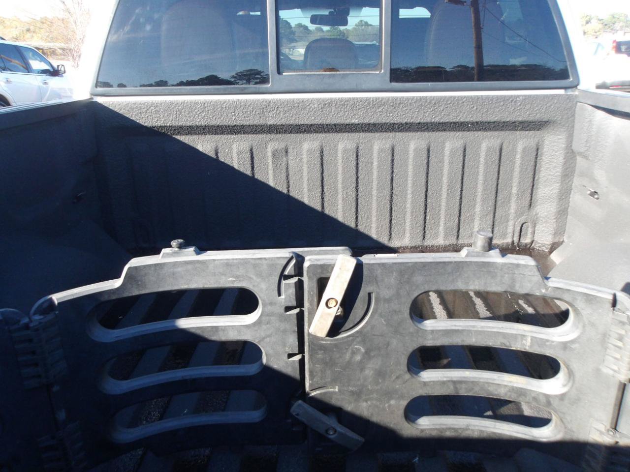Used 2014 Ford F150 Platinum RWD image 13
