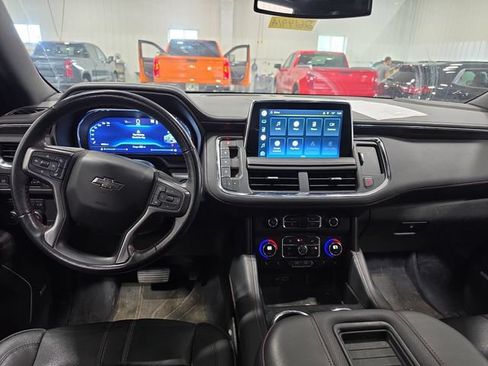 Used 2022 Chevrolet Tahoe RST w/ Sport Performance Package AWD/4WD image 4