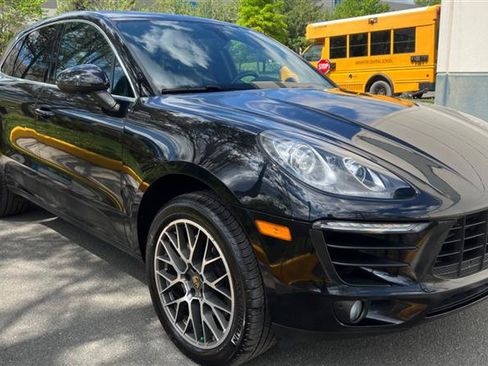 Used 2016 Porsche Macan S AWD/4WD image 26