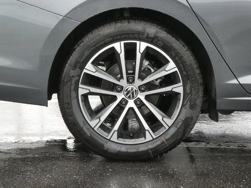 New 2025 Volkswagen Jetta Sport image 24