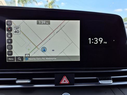 New 2025 Hyundai Elantra SEL image 21