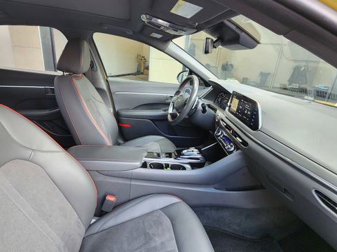 Used 2020 Hyundai Sonata SEL Plus w/ Tech Package image 24