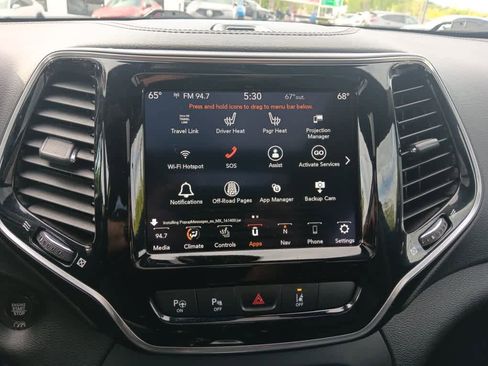 Used 2021 Jeep Cherokee High Altitude AWD/4WD image 23
