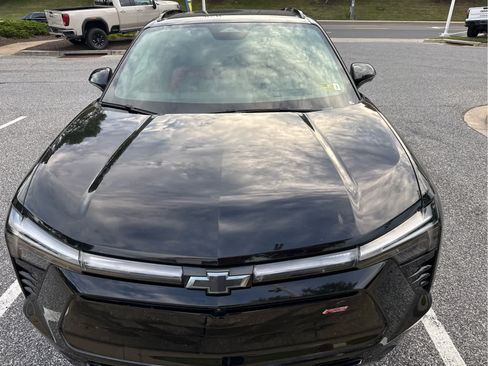 Used 2024 Chevrolet Blazer EV RS AWD/4WD image 4