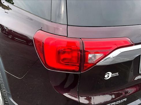 Used 2018 GMC Acadia SLE AWD/4WD image 29