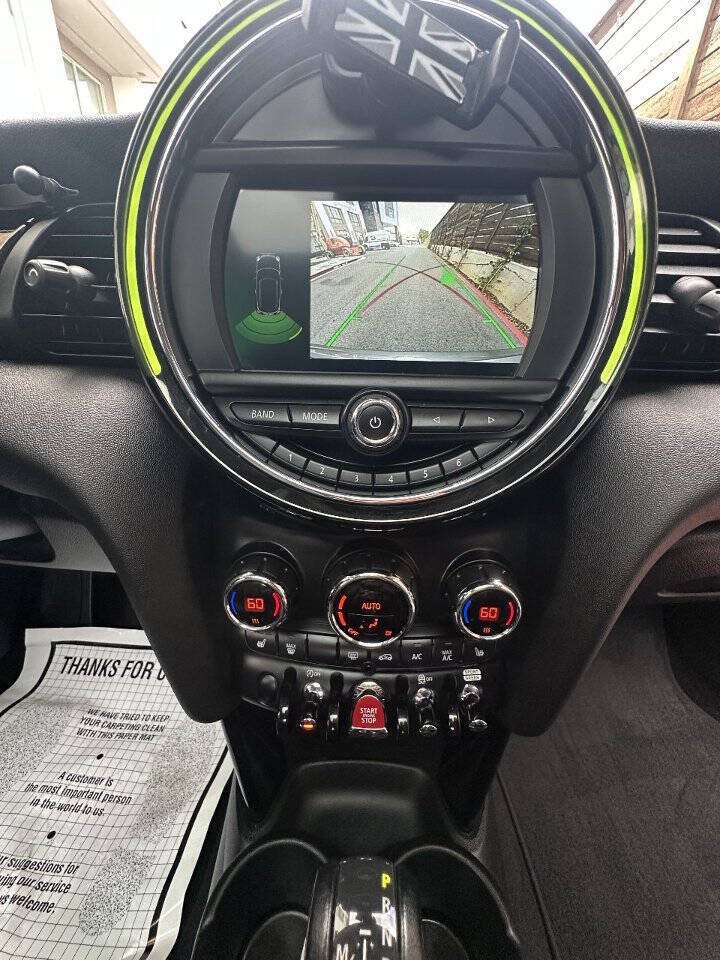 Used 2019 MINI Cooper S w/ Premium Package FWD image 13
