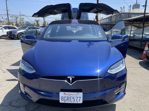 Used 2018 Tesla Model X P100D AWD/4WD image 3