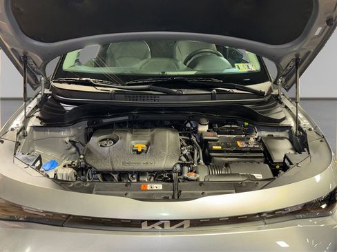 Used 2025 Kia Soul LX w/ LX Technology Package image 17