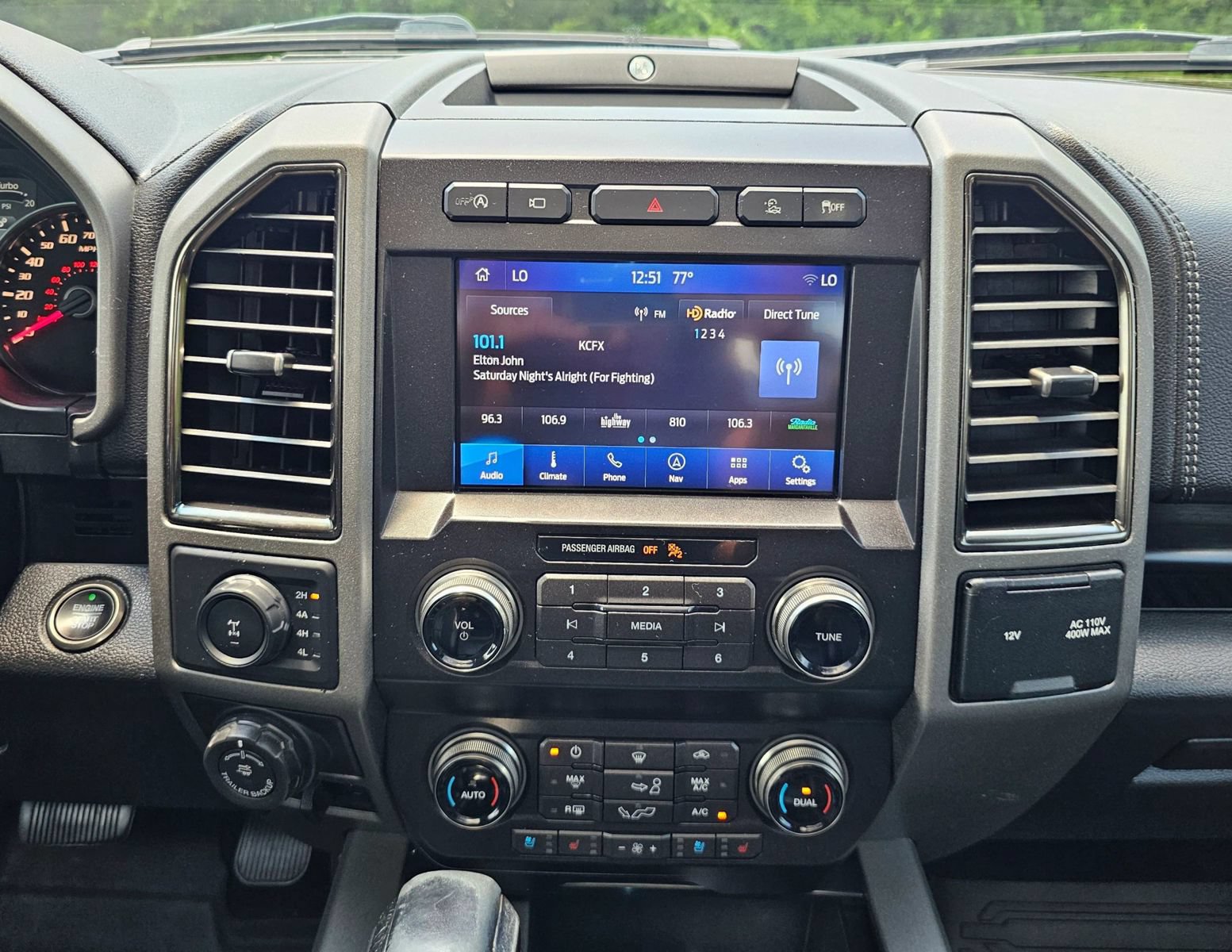 Used 2019 Ford F150 Raptor w/ Equipment Group 802A Luxury AWD/4WD image 34