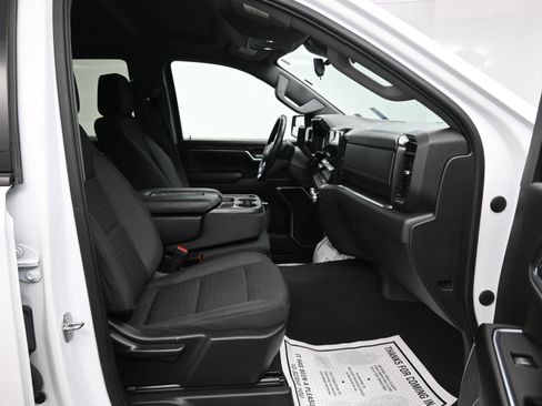 Used 2022 GMC Sierra 1500 Elevation image 25